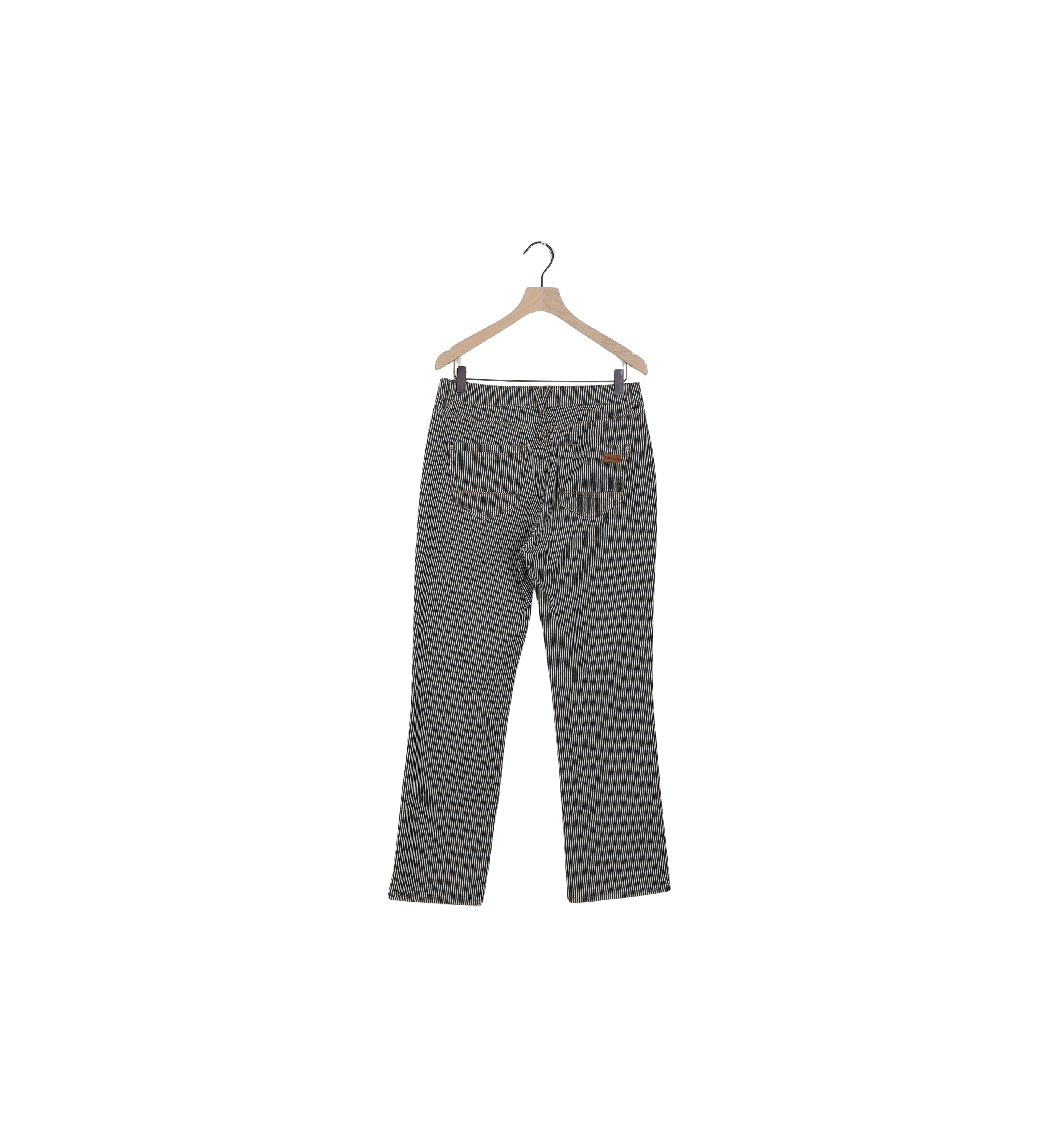 Packshot / Salute Navy / ReLoved